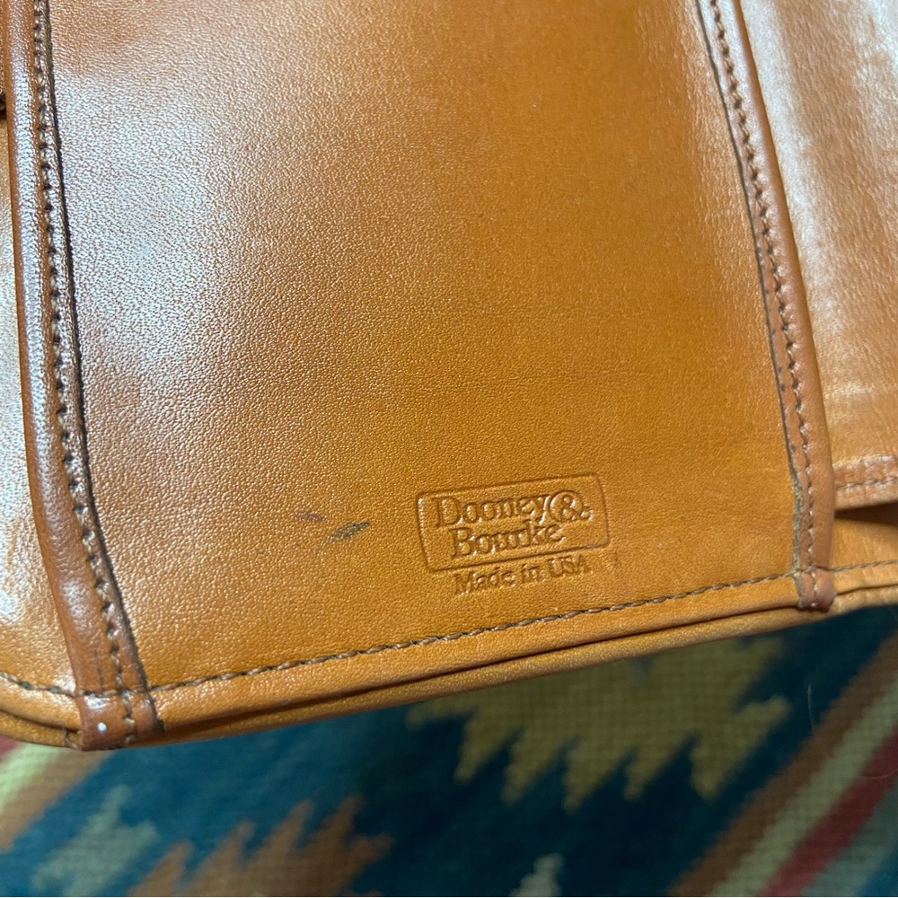 Dooney & Bourke Green and Brown Leather Wallet - Picture 7 of 7